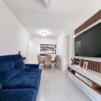 Apartamento em Santos, bairro José Menino