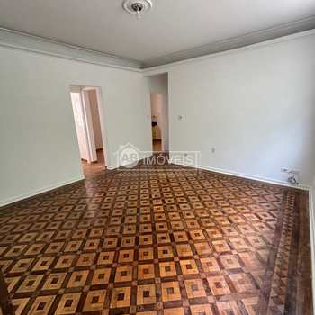 Apartamento em Santos, bairro Gonzaga