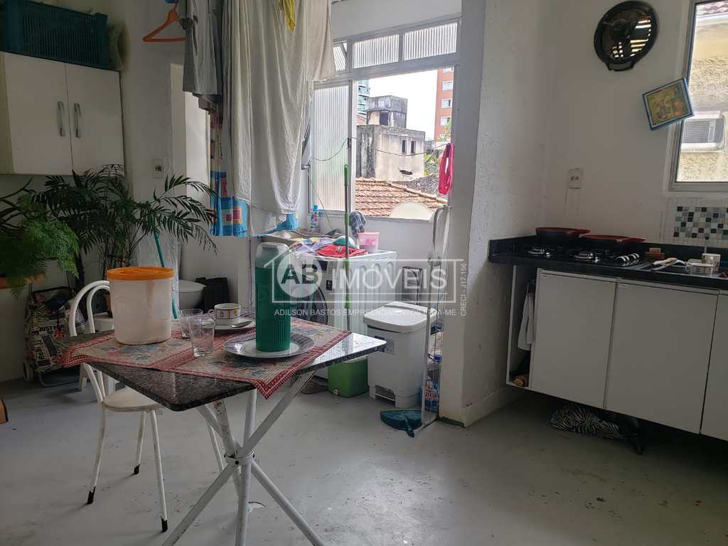 Apartamento em Santos, no bairro Boqueirão