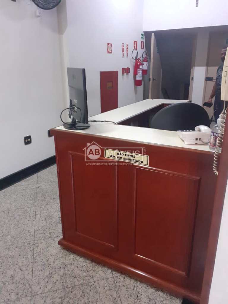 Sala Comercial em Santos, no bairro Vila Mathias