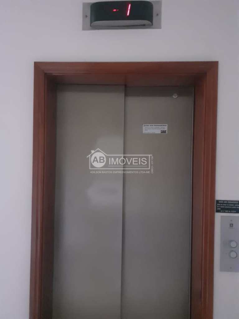 Sala Comercial em Santos, no bairro Vila Mathias