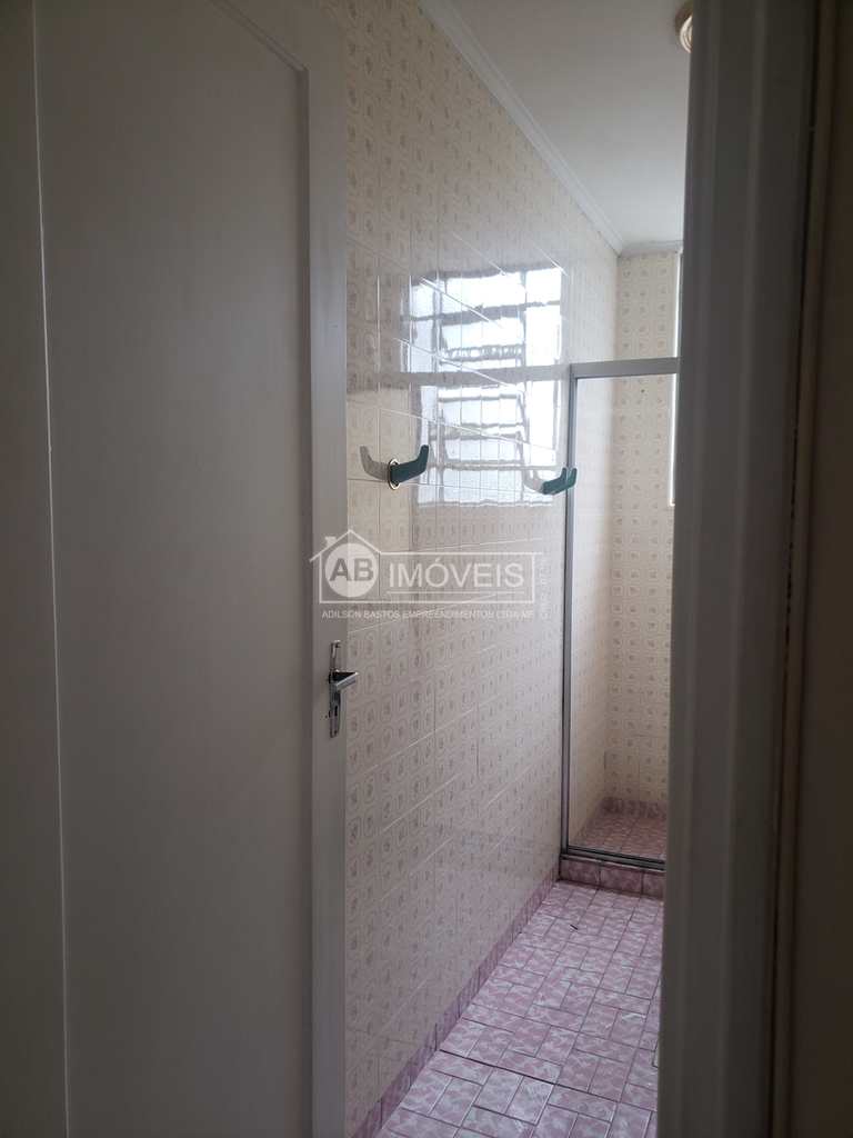 Apartamento em Santos, no bairro Boqueirão