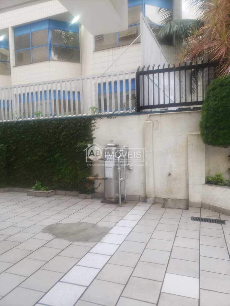 Apartamento em Santos, no bairro Boqueirão