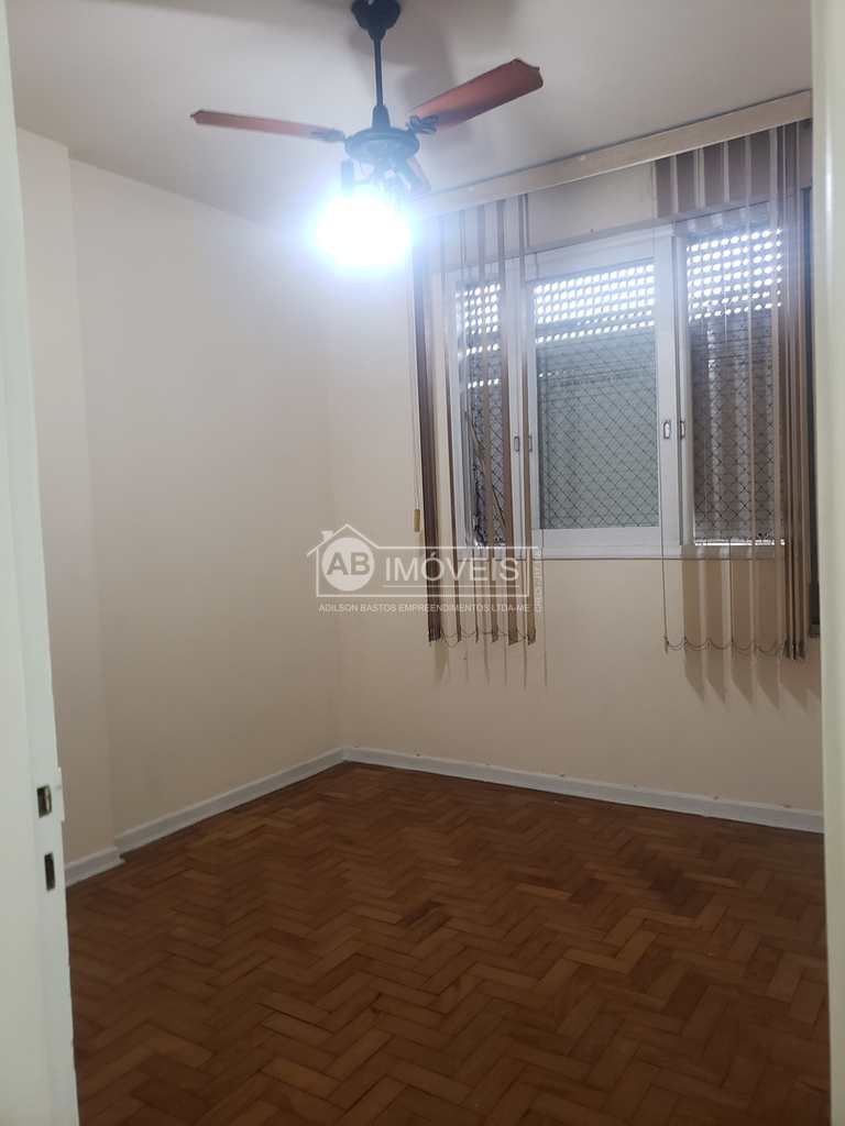 Apartamento em Santos, no bairro Boqueirão