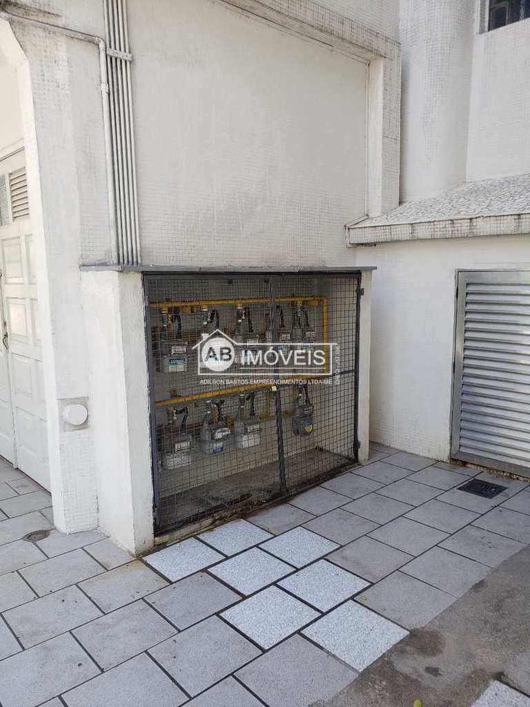 Apartamento em Santos, no bairro Boqueirão