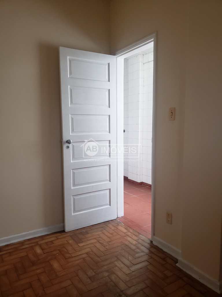 Apartamento em Santos, no bairro Boqueirão