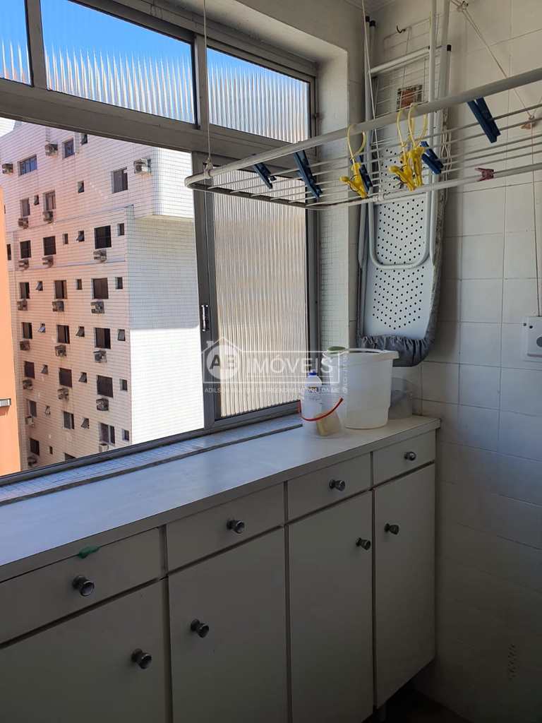 Apartamento em Santos, no bairro Boqueirão