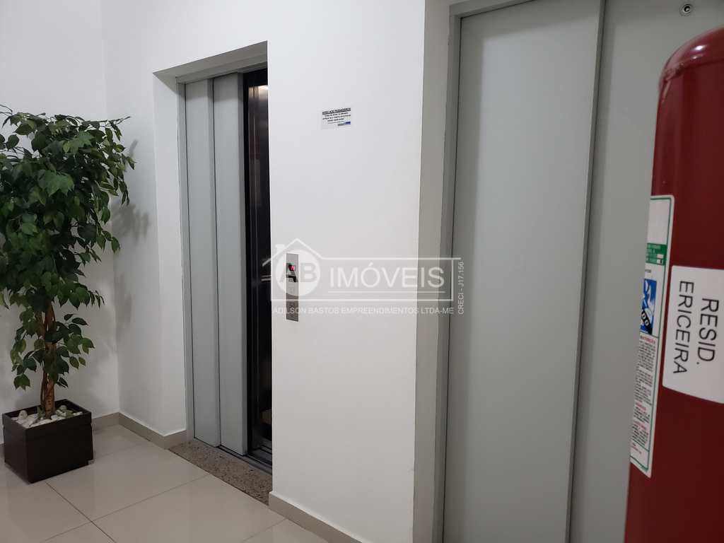 Apartamento em Santos, no bairro Aparecida