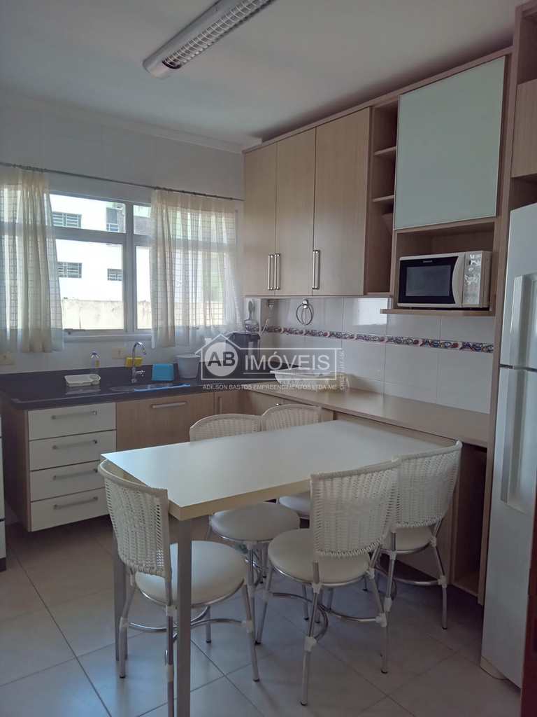 Apartamento em Santos, no bairro Aparecida