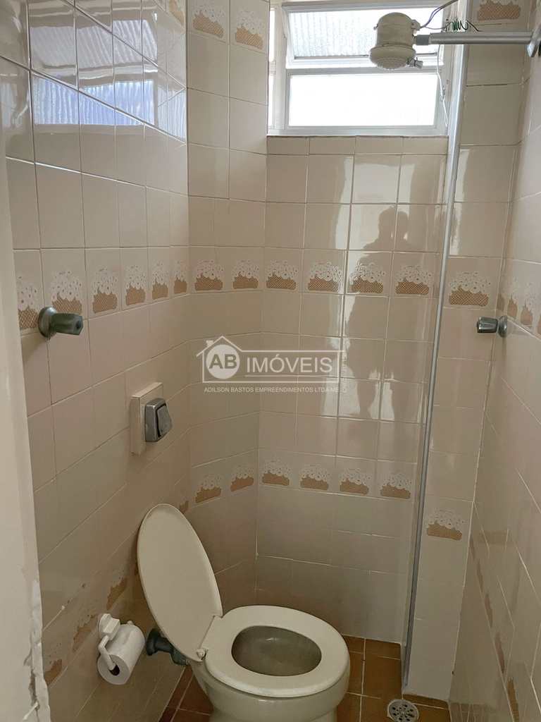 Sala Comercial em Santos, no bairro Embaré