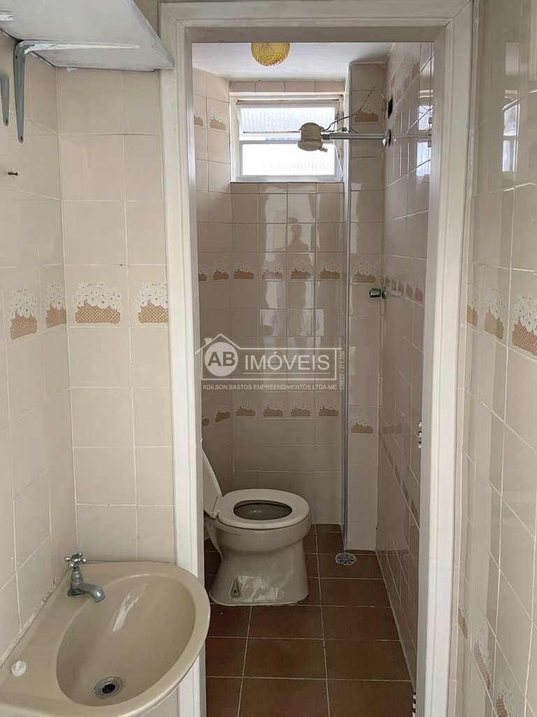 Sala Comercial em Santos, no bairro Embaré