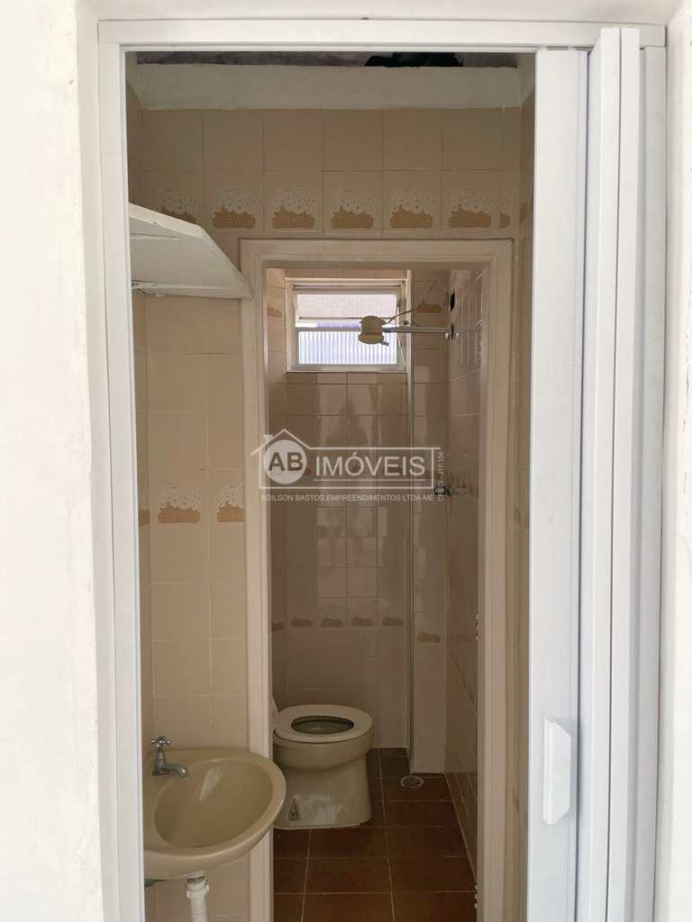 Sala Comercial em Santos, no bairro Embaré