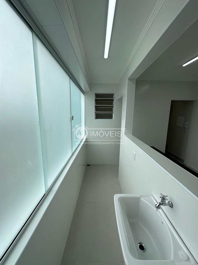 Apartamento em Santos, no bairro Estuário