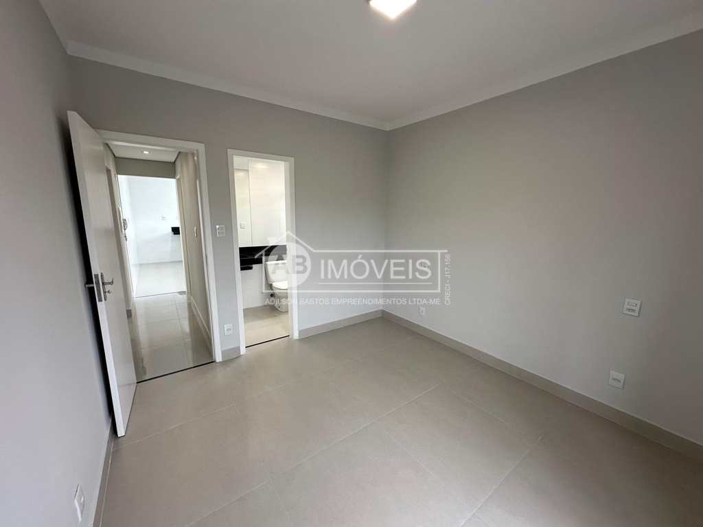 Apartamento em Santos, no bairro Estuário