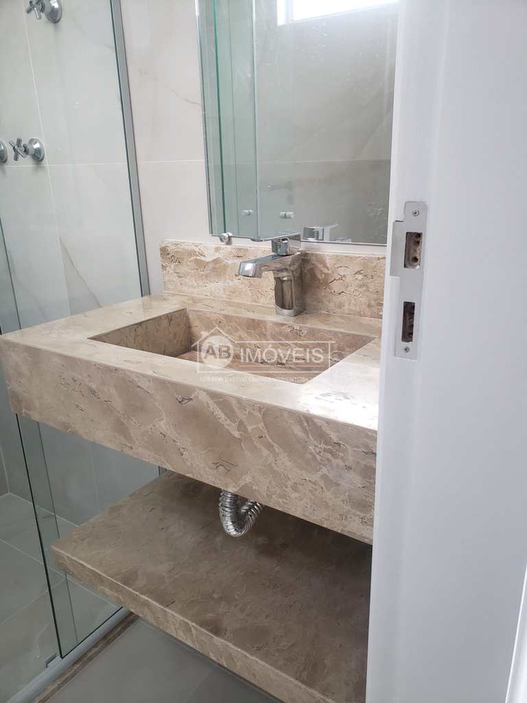 Apartamento em Santos, no bairro Ponta da Praia