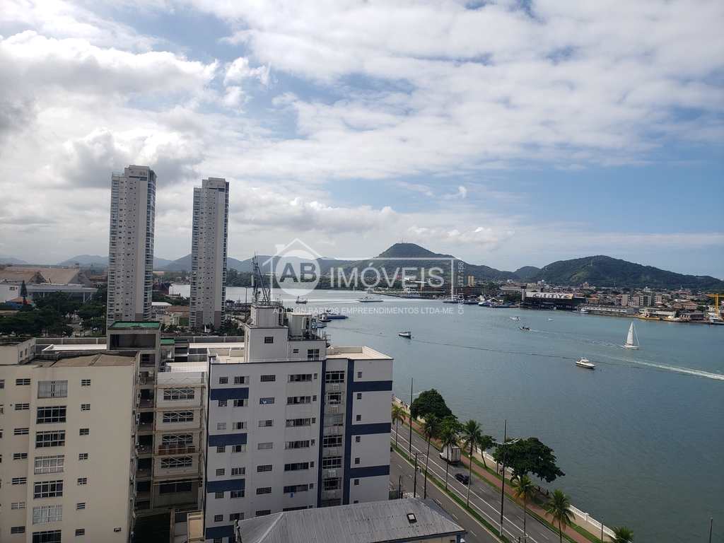 Apartamento em Santos, no bairro Ponta da Praia
