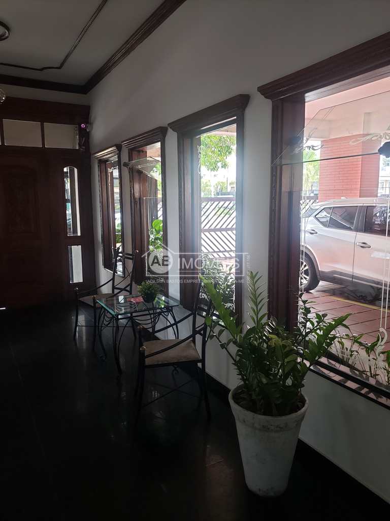 Apartamento em Santos, no bairro Ponta da Praia