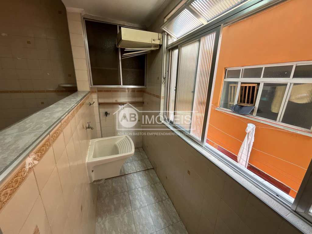 Apartamento em Santos, no bairro Marapé