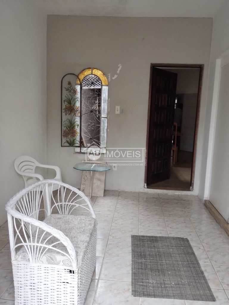Sobrado em São Vicente, no bairro Vila Valença