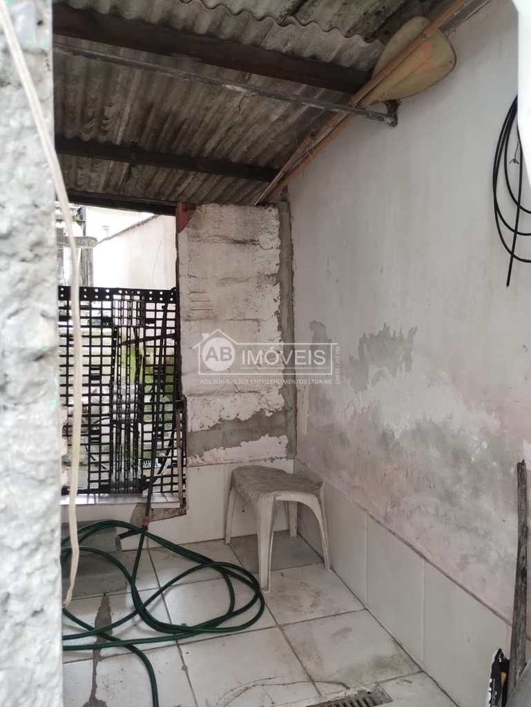 Sobrado em São Vicente, no bairro Vila Valença