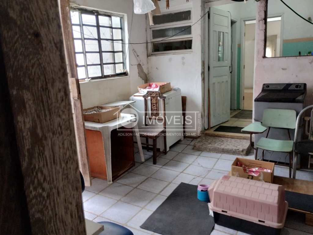 Sobrado em São Vicente, no bairro Vila Valença