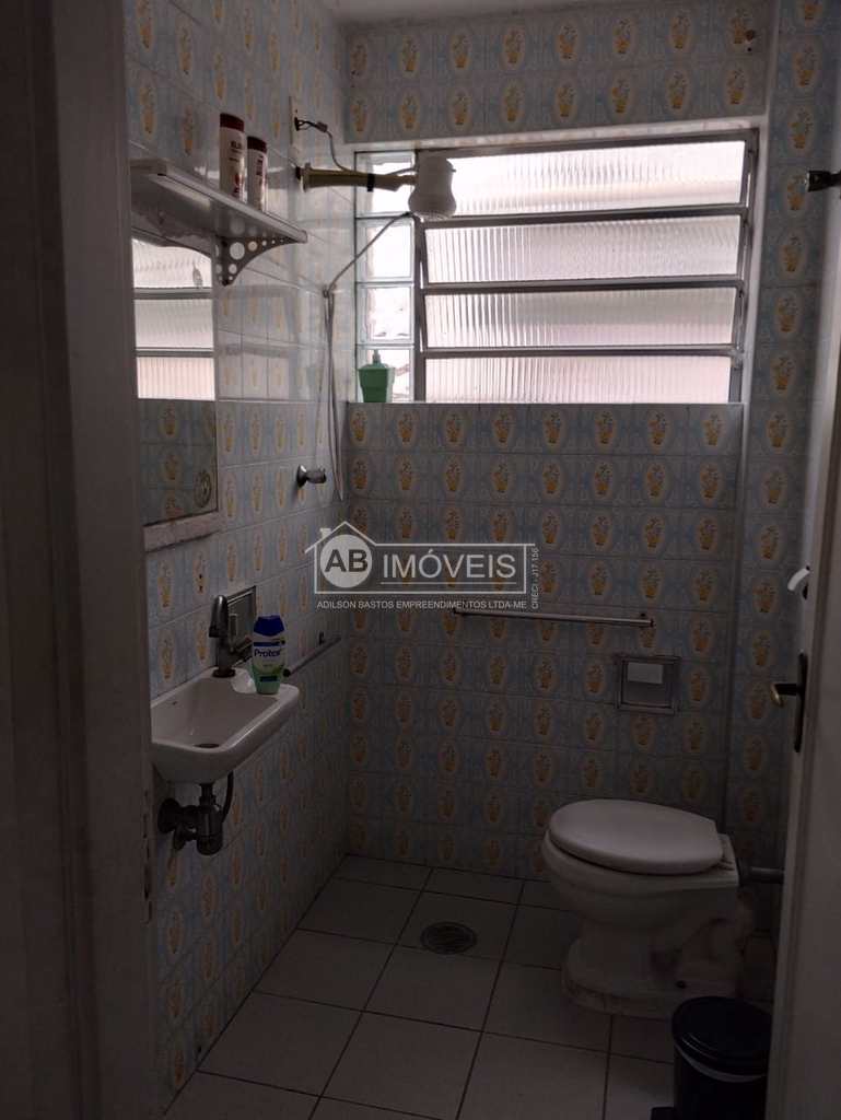 Sobrado em São Vicente, no bairro Vila Valença