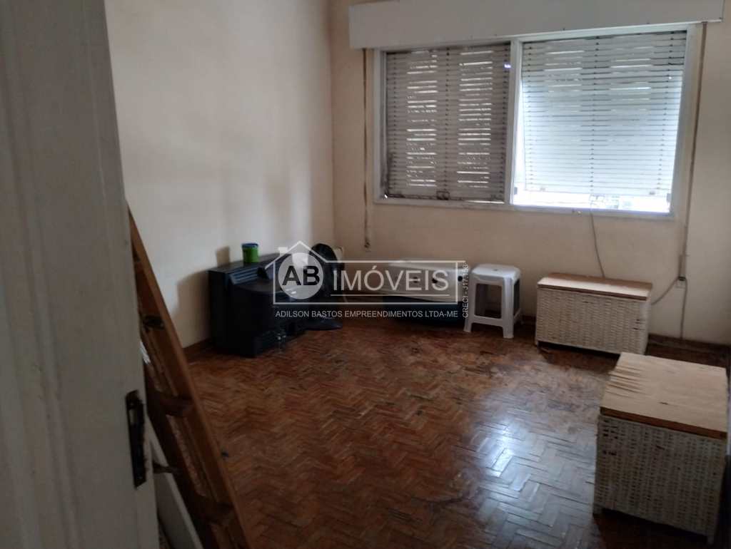 Sobrado em São Vicente, no bairro Vila Valença