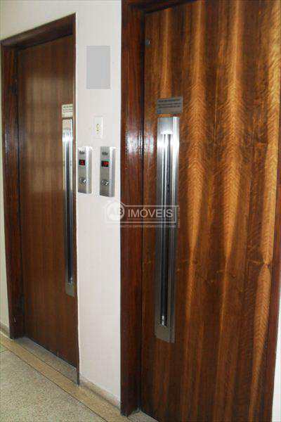Apartamento em Santos, no bairro Ponta da Praia
