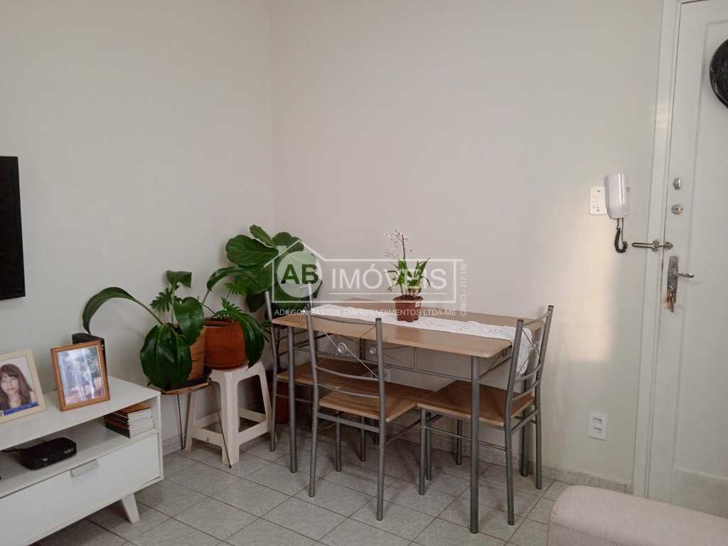 Apartamento em Santos, no bairro Macuco