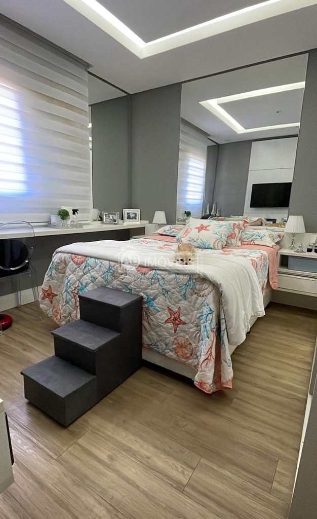 Apartamento em Santos, no bairro Ponta da Praia