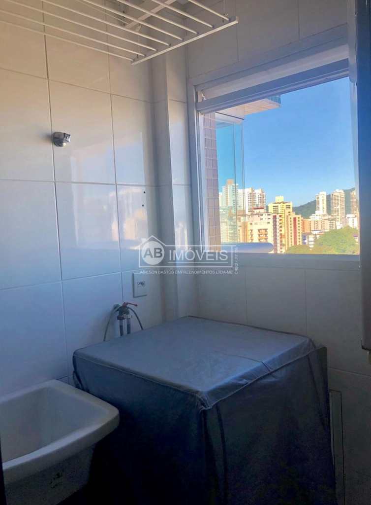 Apartamento em Santos, no bairro Ponta da Praia