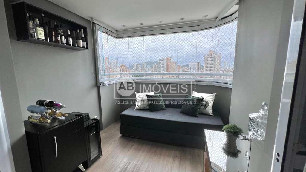 Apartamento em Santos, no bairro Ponta da Praia