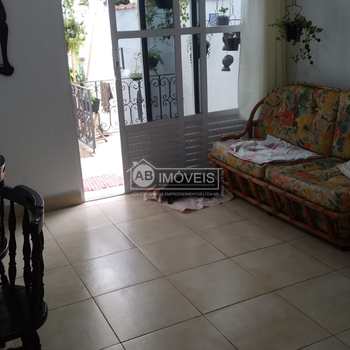 Sobrado em Santos, bairro Macuco