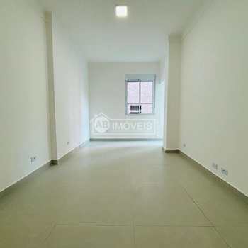 Apartamento em Santos, bairro José Menino