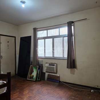 Apartamento em Santos, bairro Boqueirão