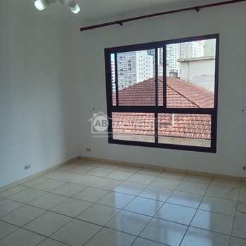 Apartamento em Santos, bairro Gonzaga