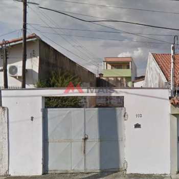 Casa em Salto, bairro Vila Henrique