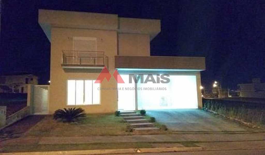 Casa de Condomínio em Salto, bairro Residencial Central Parque