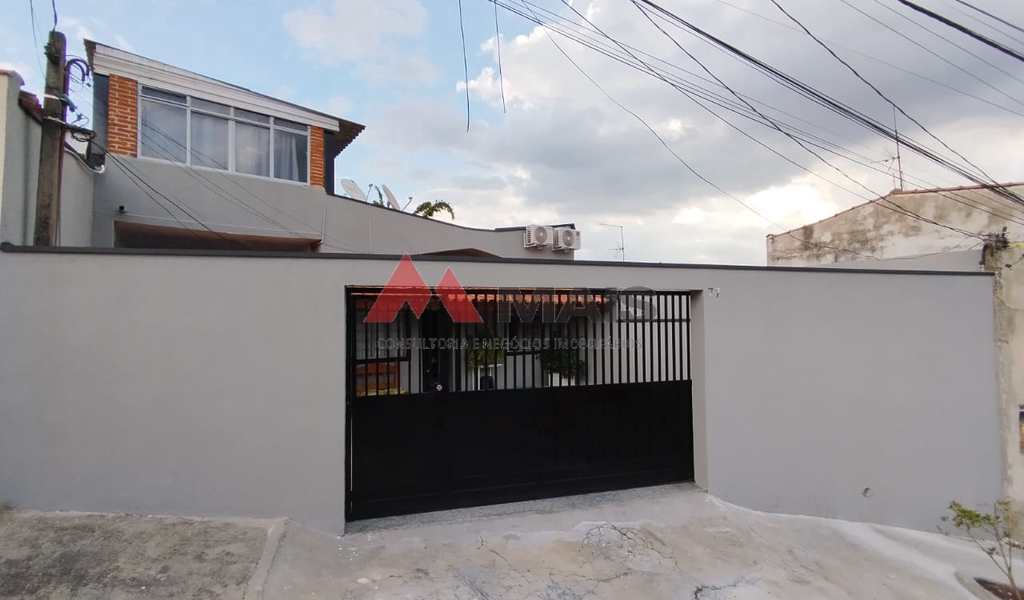 Casa em Salto, bairro Vila Flora