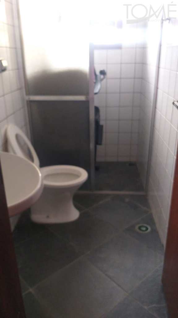 Conjunto Comercial em Bertioga, no bairro Centro