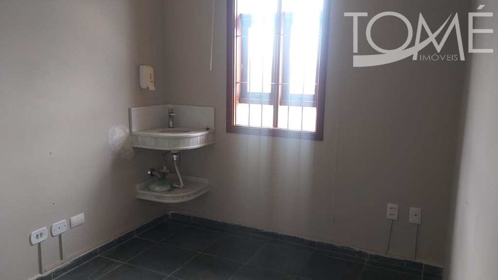 Conjunto Comercial em Bertioga, no bairro Centro