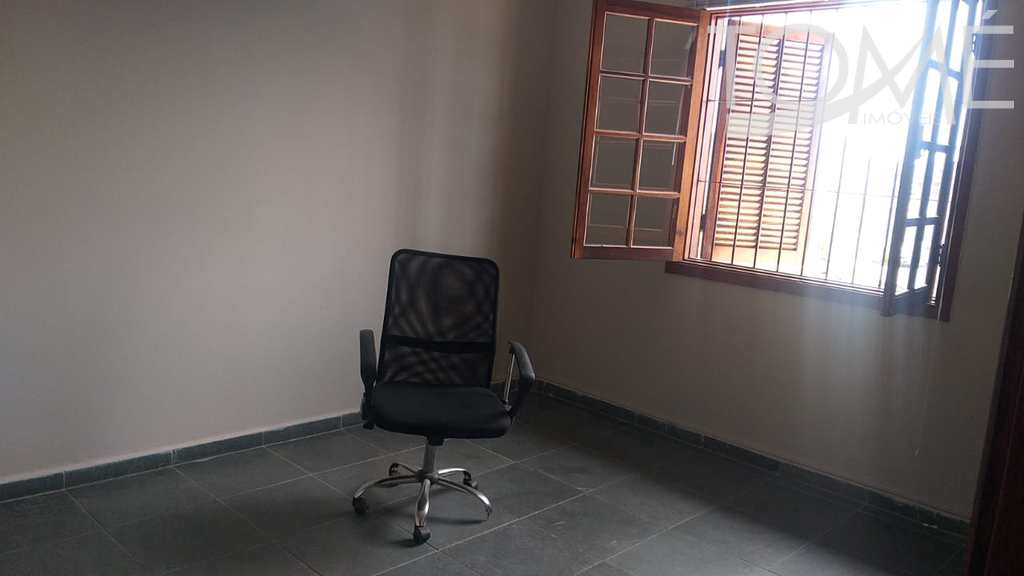 Conjunto Comercial em Bertioga, no bairro Centro