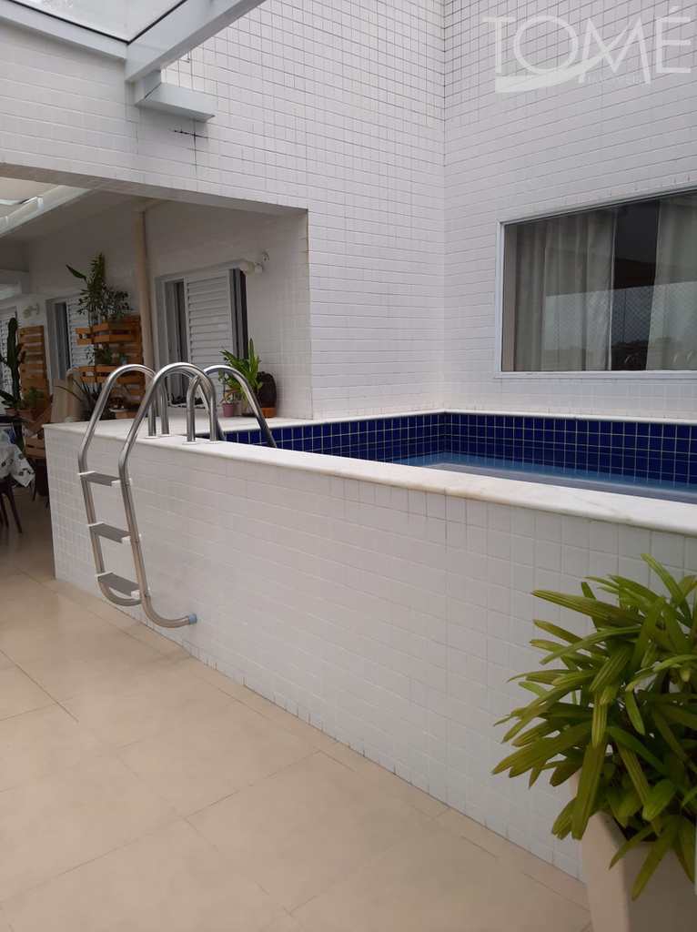 Cobertura em Bertioga, no bairro Centro