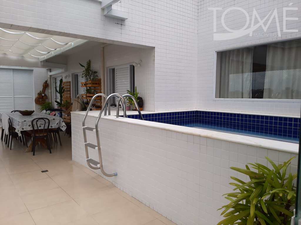 Cobertura em Bertioga, no bairro Centro