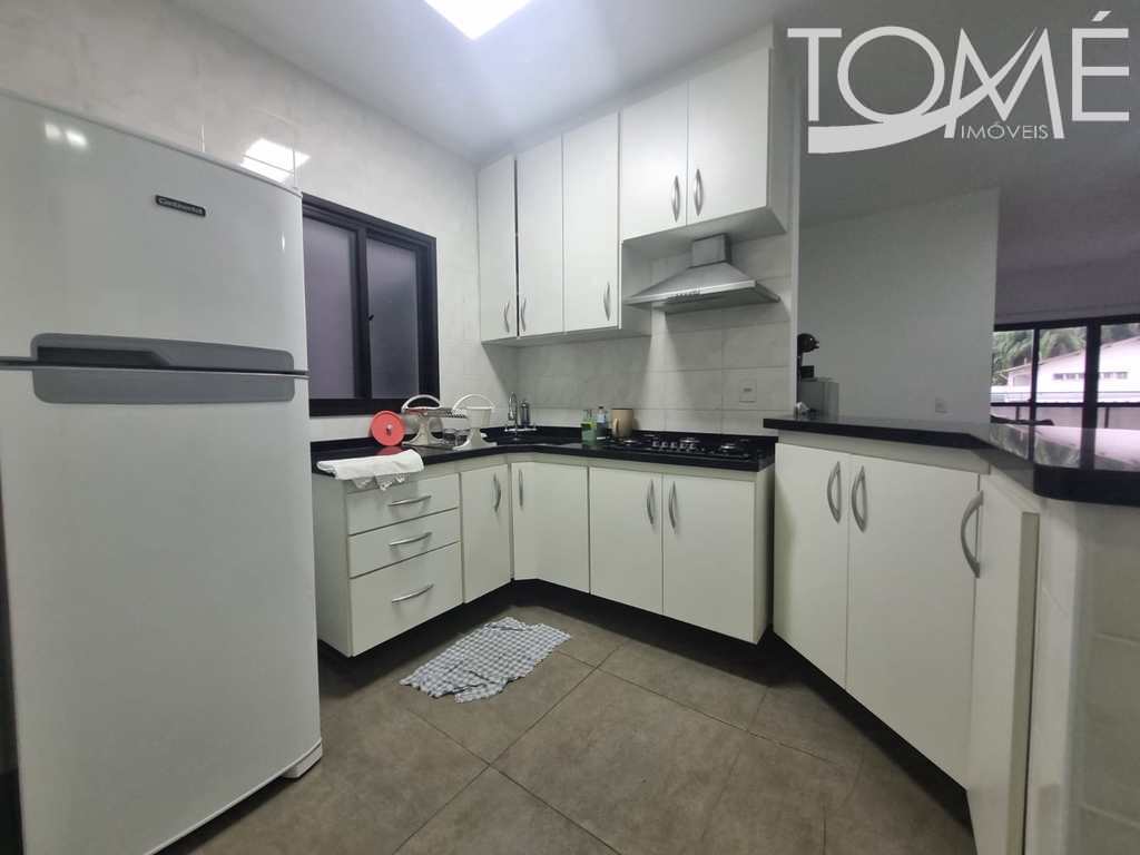 Apartamento em Bertioga, no bairro Centro