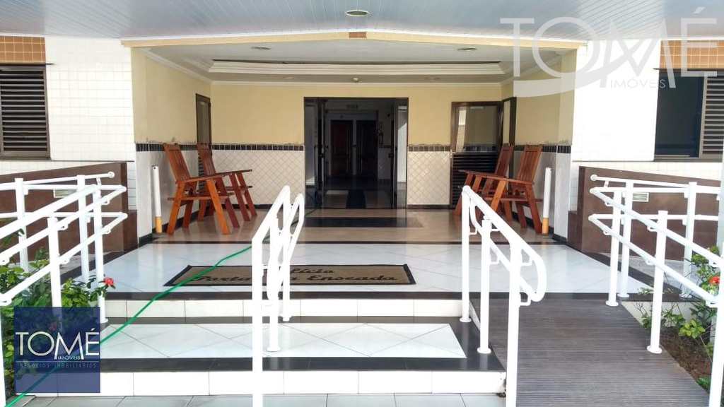 Apartamento em Bertioga, no bairro Centro