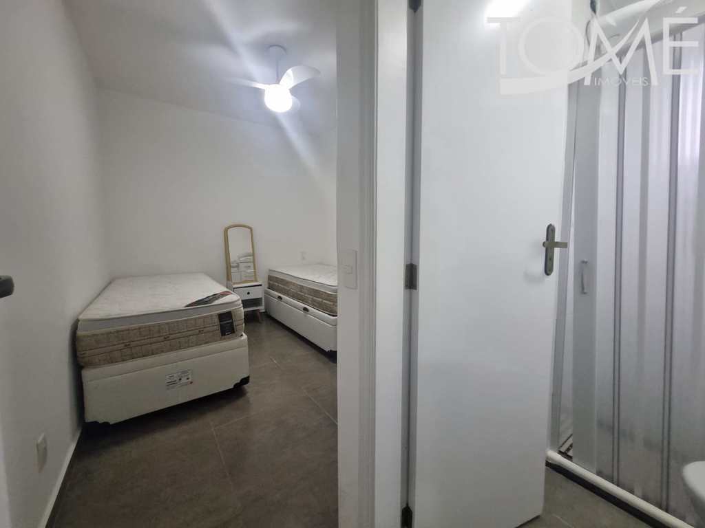 Apartamento em Bertioga, no bairro Centro