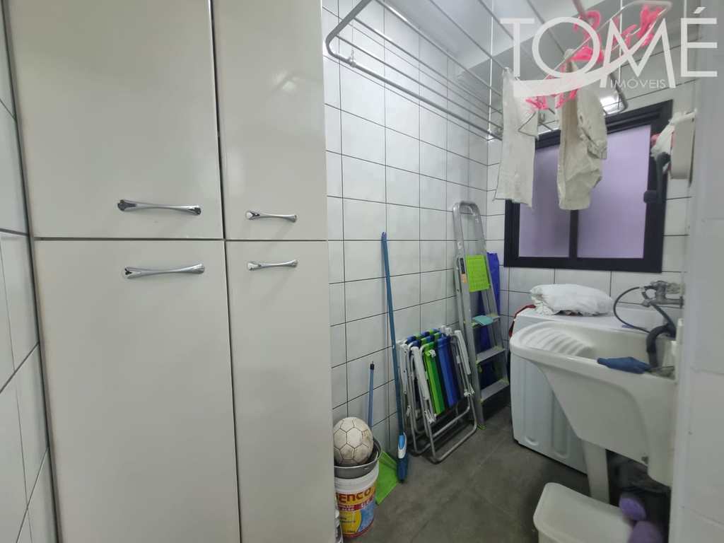 Apartamento em Bertioga, no bairro Centro
