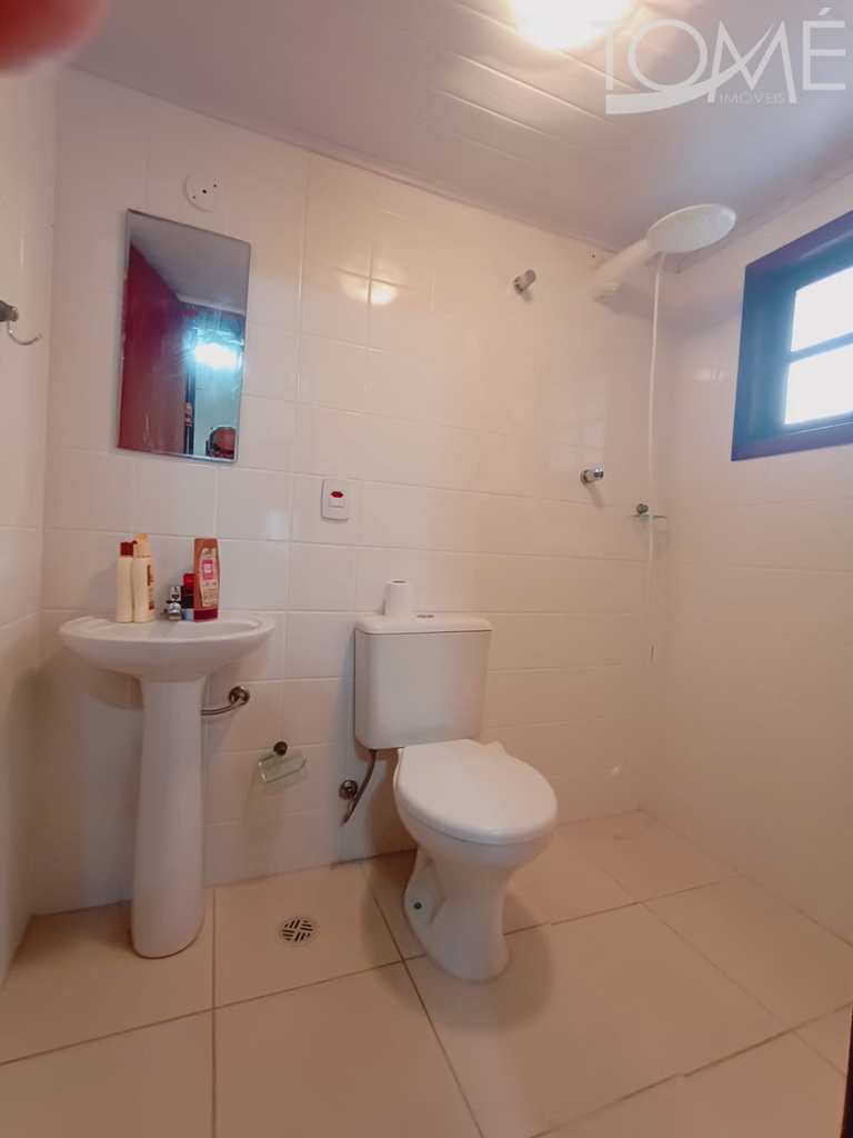 Casa de Condomínio em Bertioga, no bairro Maitinga