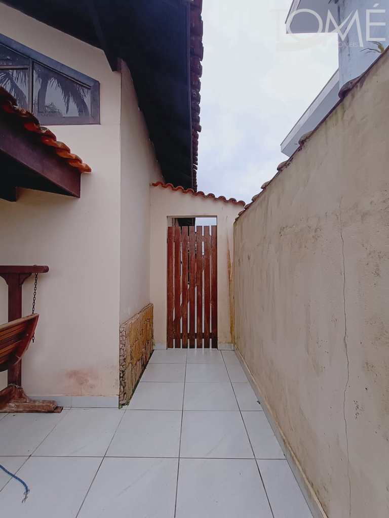 Casa de Condomínio em Bertioga, no bairro Maitinga